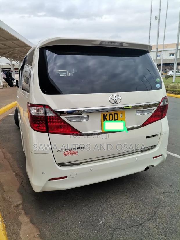 Toyota Alphard 2014 White