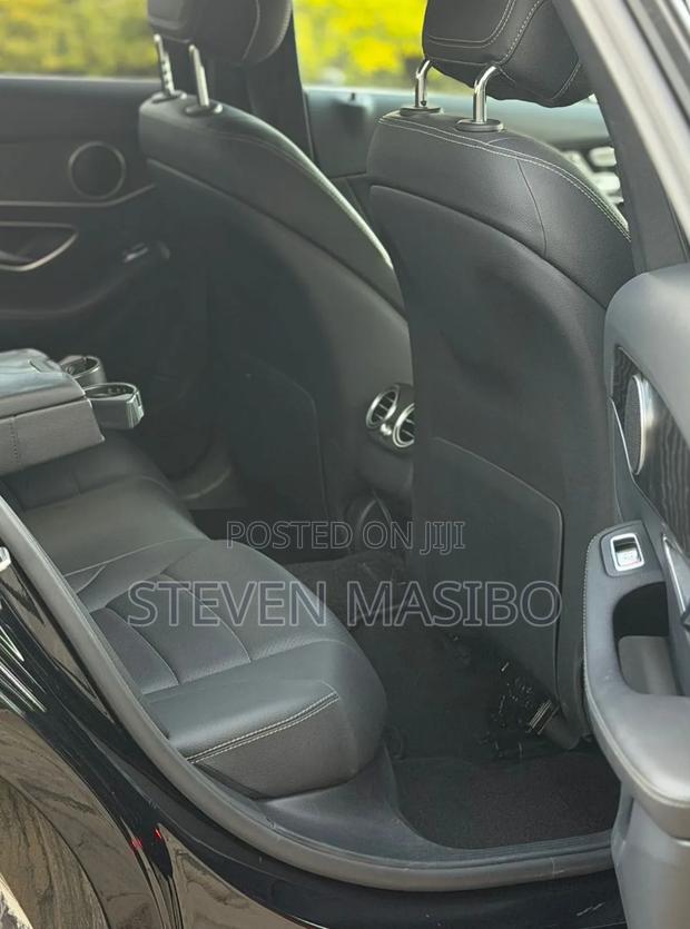 Mercedes-Benz C200 2019 Black
