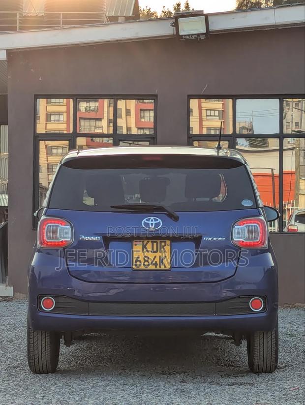 Toyota Passo 2017 Blue