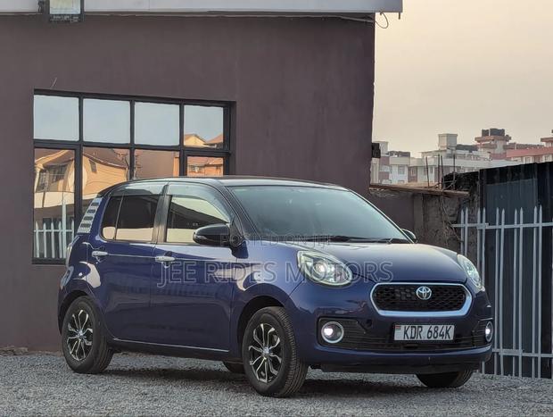 Toyota Passo 2017 Blue