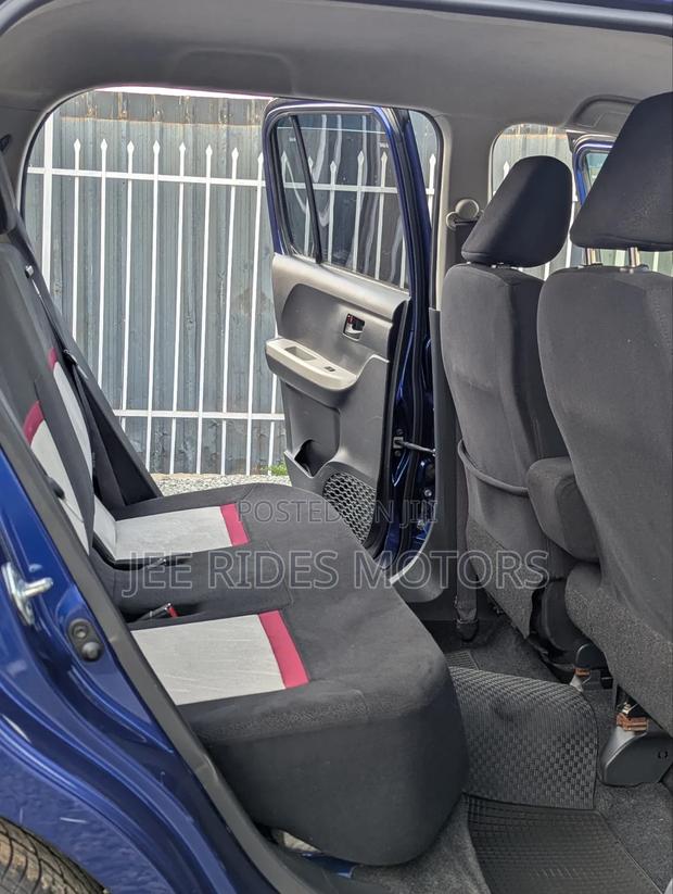 Toyota Passo 2017 Blue