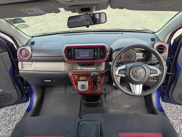 Toyota Passo 2017 Blue