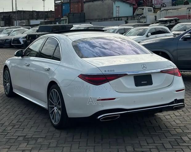 Mercedes-Benz S-Class 2021 White