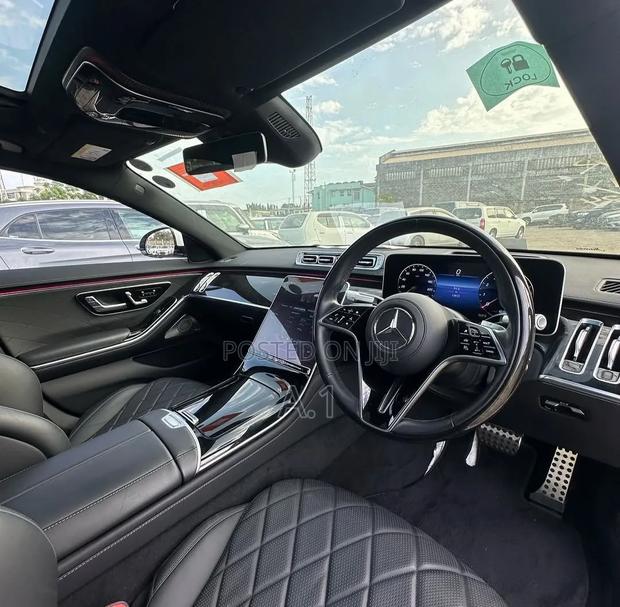 Mercedes-Benz S-Class 2021 White