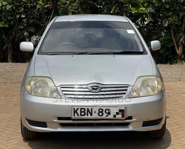 Toyota Corolla 2004 Silver