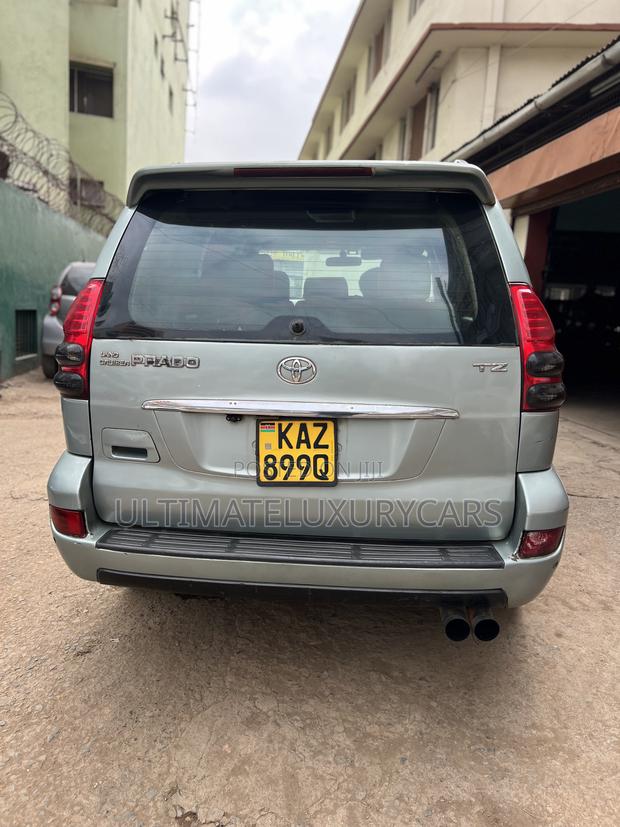 Toyota Land Cruiser Prado 3.0 D-4D 5dr 2007 Blue