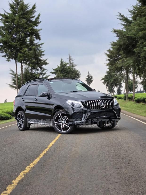 Mercedes-Benz GLE-Class 2019 Black
