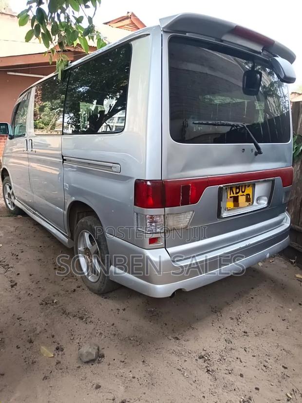 Mazda MPV 2007 Silver