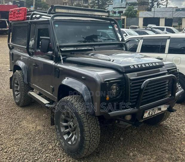 Land Rover Defender 2006 Black