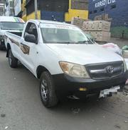 Toyota Hilux 2.5 Cab 2005 White for sale
