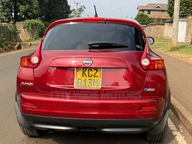 Nissan Juke 2013 Red