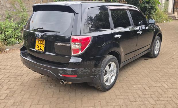 Subaru Forester 2012 Black
