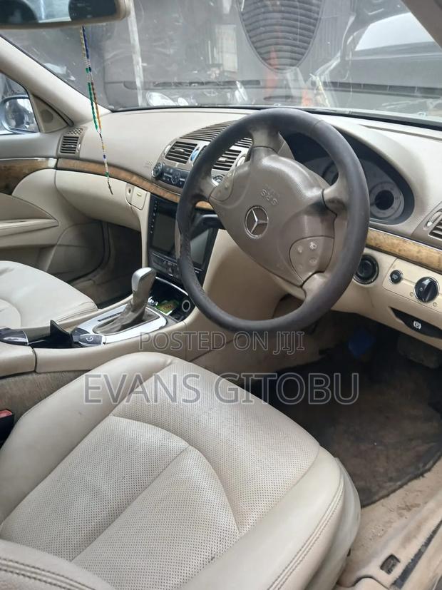Mercedes-Benz E320 2003 Blue