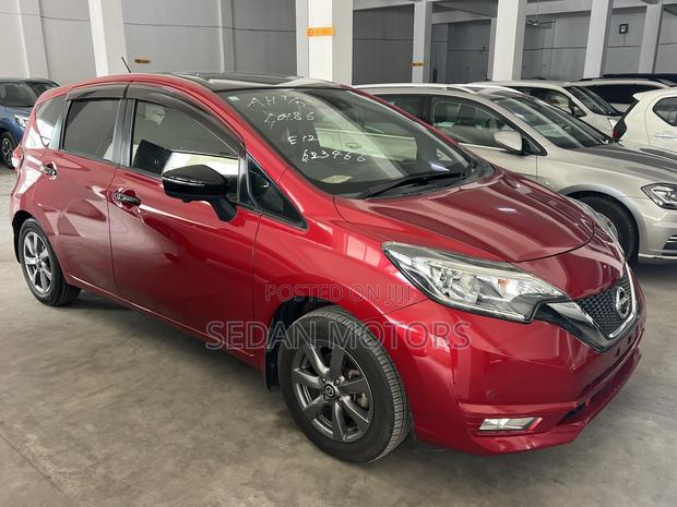 Nissan Note 2019 Red