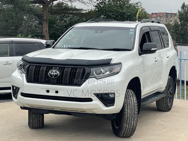 Toyota Land Cruiser Prado 2.7 2021 White
