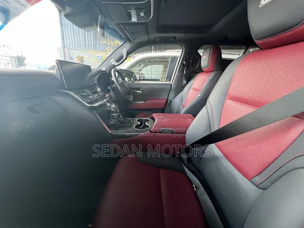 Toyota Land Cruiser 2022 Matt Black