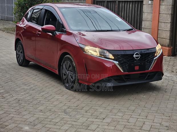 Nissan Note 1.2 Hybrid 2021 Red