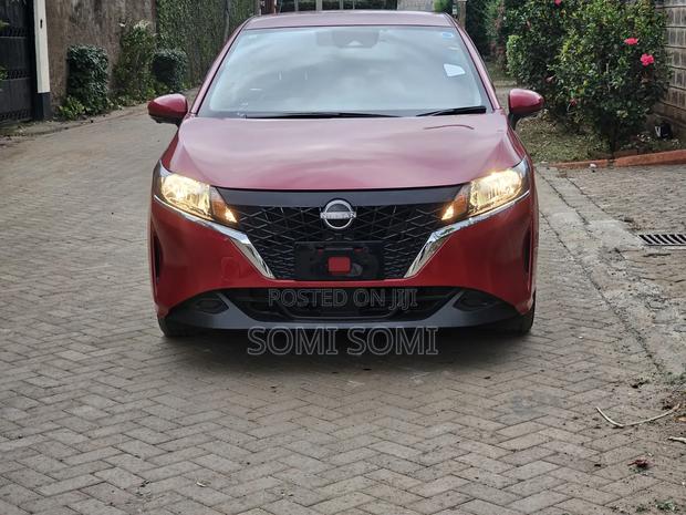Nissan Note 1.2 Hybrid 2021 Red