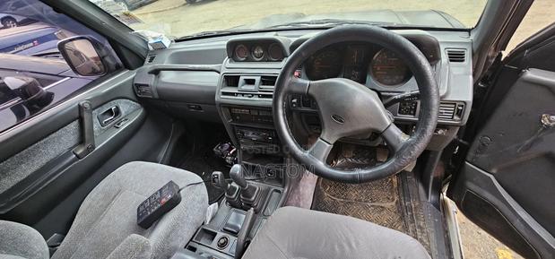 Mitsubishi Pajero 1994 Blue