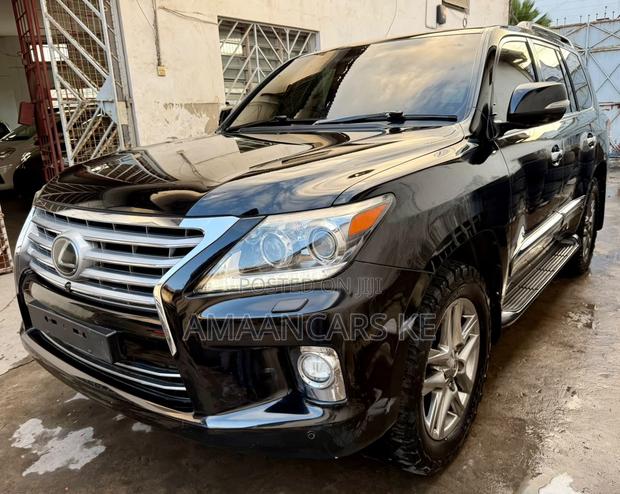 Lexus LX 570 AWD 2014 Black