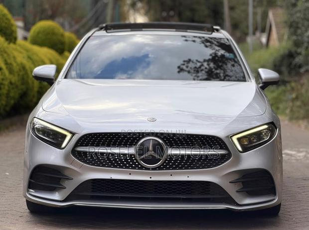 Mercedes-Benz A-Class 2018 Silver