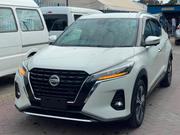 Nissan Kicks 2019 Pearl for sale