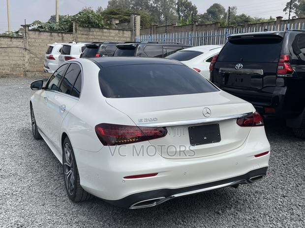 Mercedes-Benz E200 2020 White
