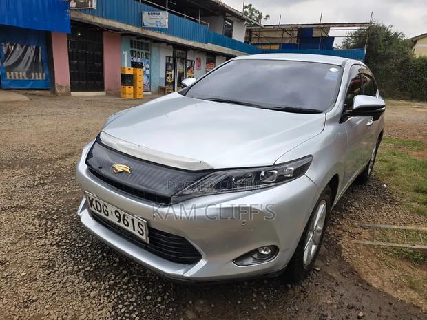 Toyota Harrier 2015 Silver