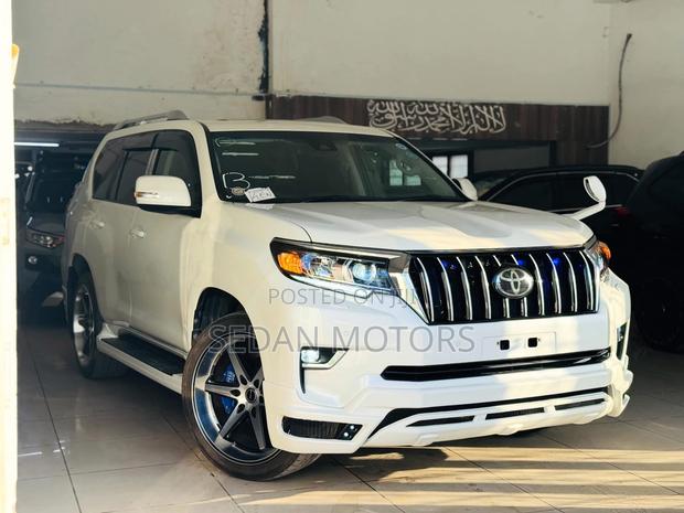 Toyota Land Cruiser Prado 2019 Pearl