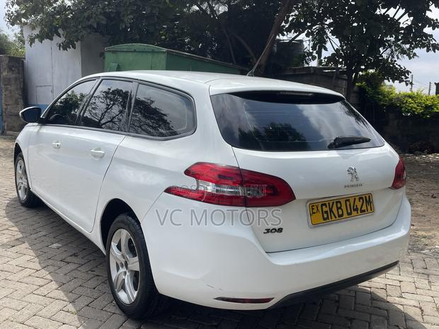 Peugeot 308 2016 White
