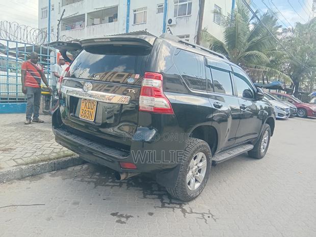 Toyota Land Cruiser Prado 2014 Black