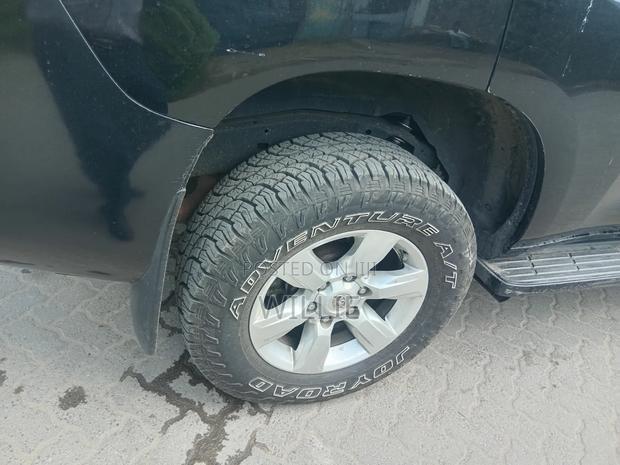 Toyota Land Cruiser Prado 2014 Black