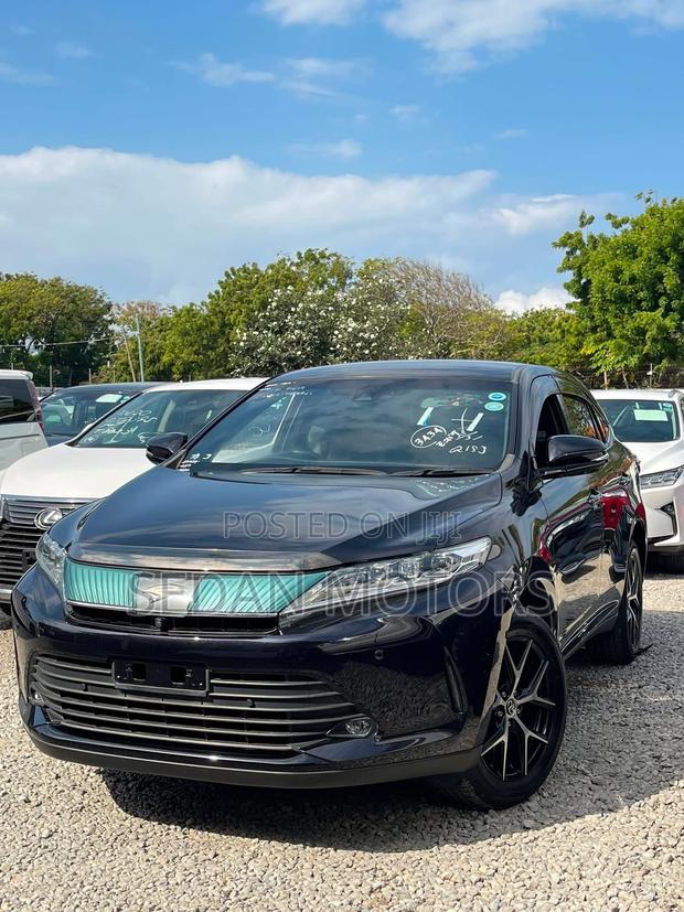 Toyota Harrier 2019 Black