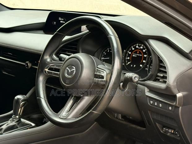 Mazda 3 2020 Gold