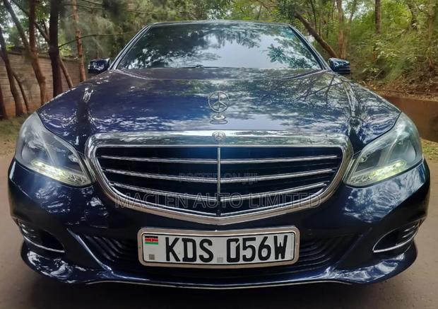 Mercedes-Benz E250 SV Premium 2014 Blue