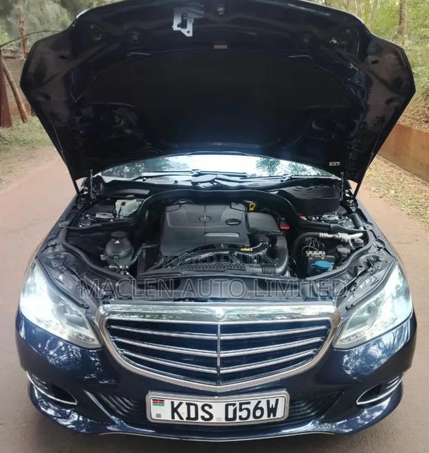 Mercedes-Benz E250 SV Premium 2014 Blue