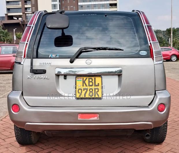 Nissan X-Trail 2004 Silver