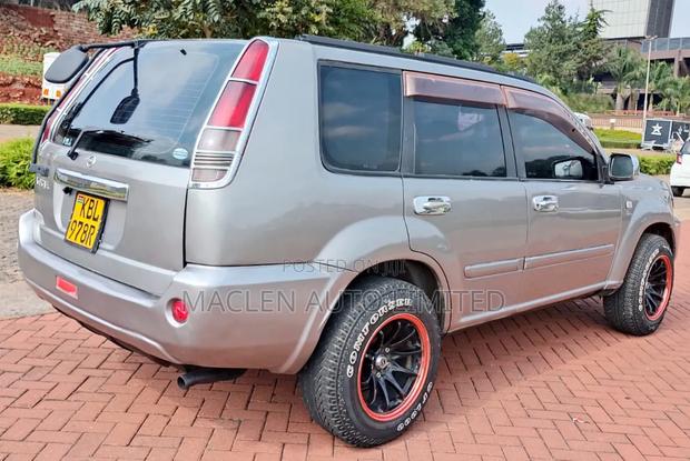Nissan X-Trail 2004 Silver