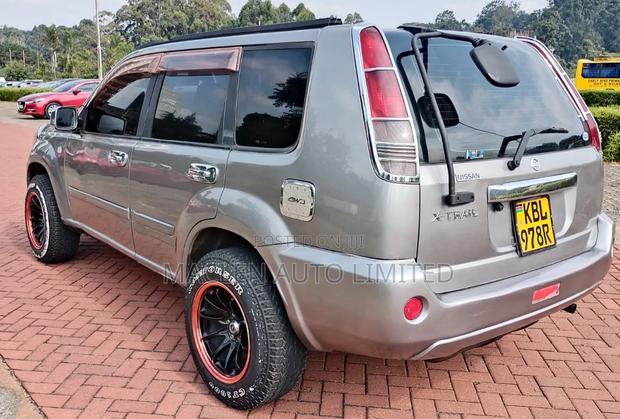 Nissan X-Trail 2004 Silver
