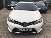 Toyota Auris 2012 White for sale