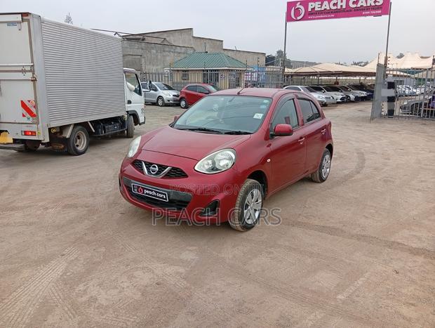 Nissan March 2018 Red