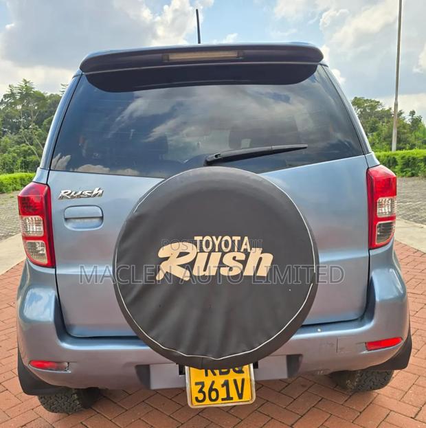 Toyota Rush 2007 Blue