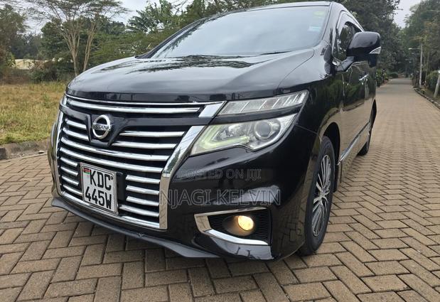 Nissan Elgrand SV Premium 2014 Black