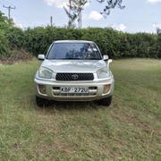 Toyota RAV4 2005 Gold for sale