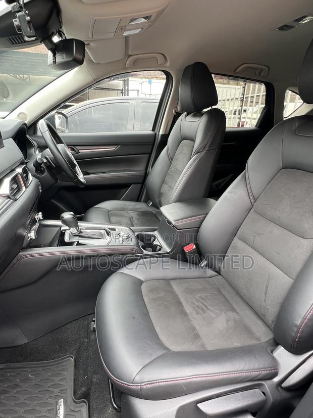 Mazda CX-5 2021 Blue