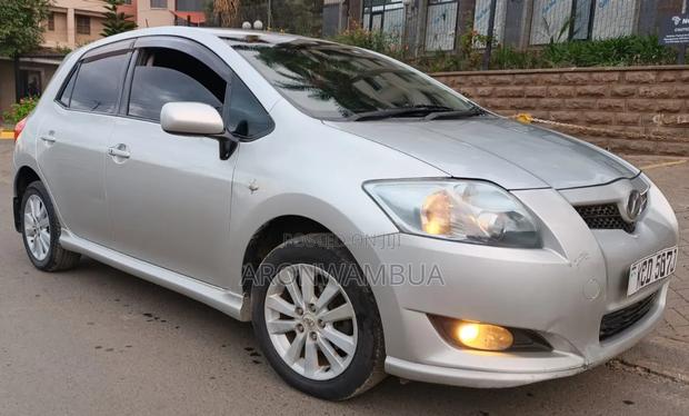 Toyota Auris 2008 Silver