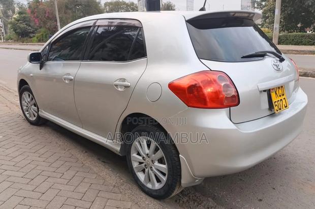 Toyota Auris 2008 Silver