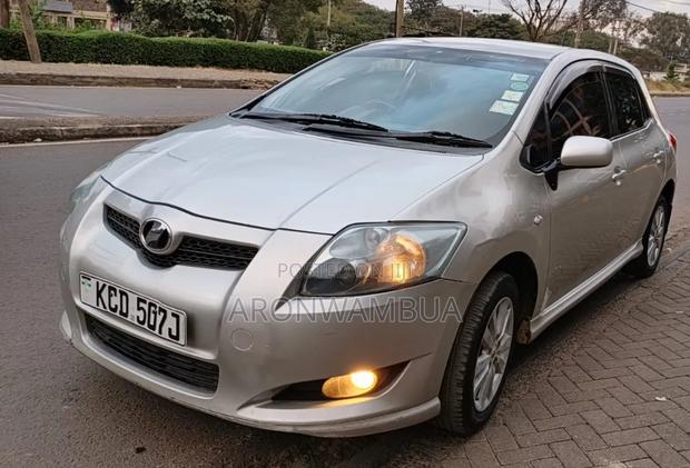 Toyota Auris 2008 Silver