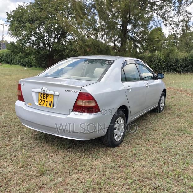 Toyota Corolla 2004 Silver