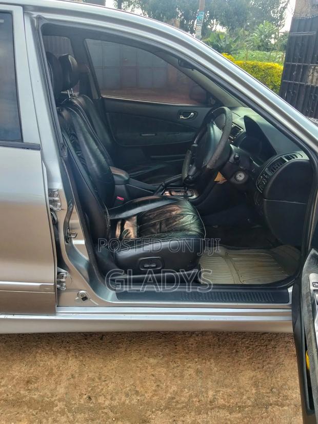 Mitsubishi Galant SW 1997 Silver